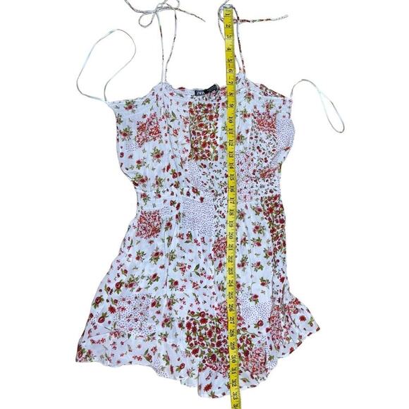 New Zara Patchwork Floral Print Playsuit Romper Size Medium - Picture 14 of 16